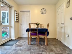 Dining Area- click for photo gallery